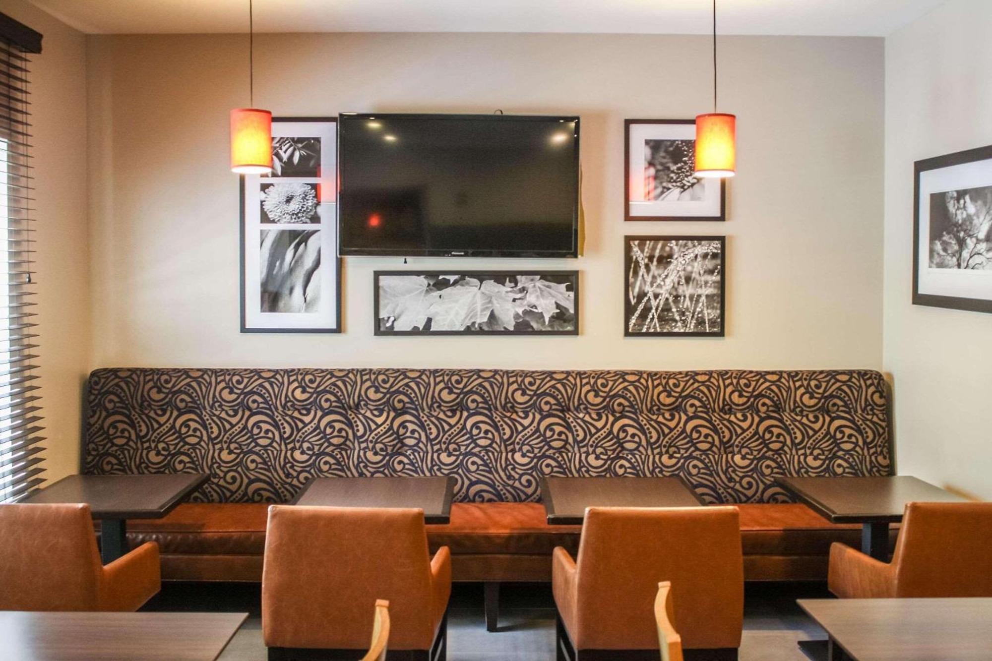 Country Inn & Suites By Radisson, Washington Dulles International Airport, Va Стерлинг Экстерьер фото
